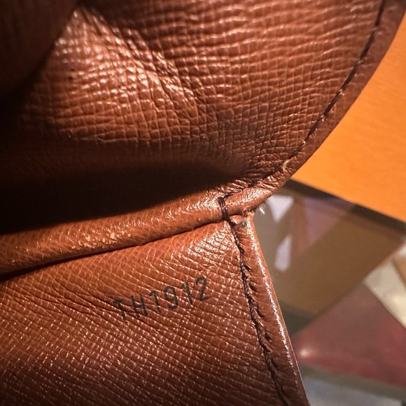 Louis Vuitton Saint Cloud PM Monogram crossbody - Picture 12 of 16